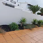 Casa Laura Willa *