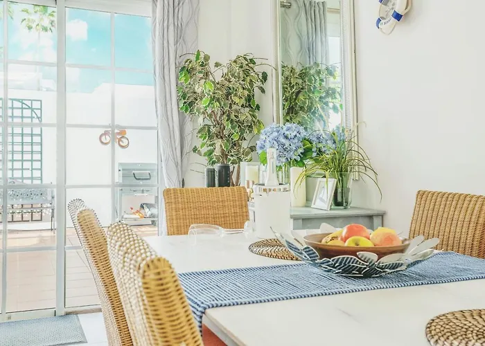 Casa Laura * بويرتو ذيل كارمين